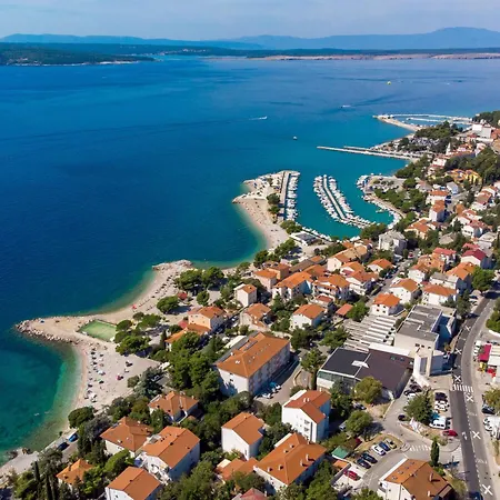 Luka Rozi 1 - Hr-10238-01 By Interhome Appartement Crikvenica